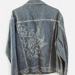 Levi’s denim jacket with floral design Women’s L